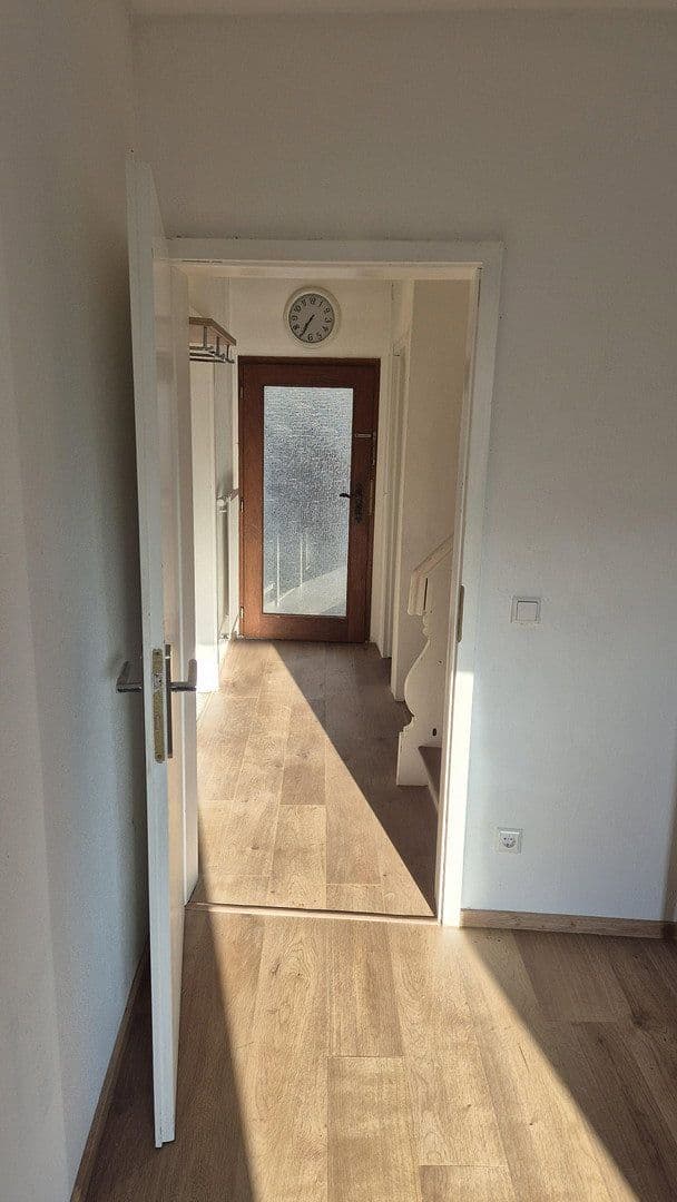 Predaj domu 155 m², pozemek 168 m², Gesellstr. 45, Pforzheim, Bádensko-Wurttembersko Predaj domu 155 m², pozemek 168 m², Gesellstr. 45, Pforzheim, Bádensko-Wurttembersko