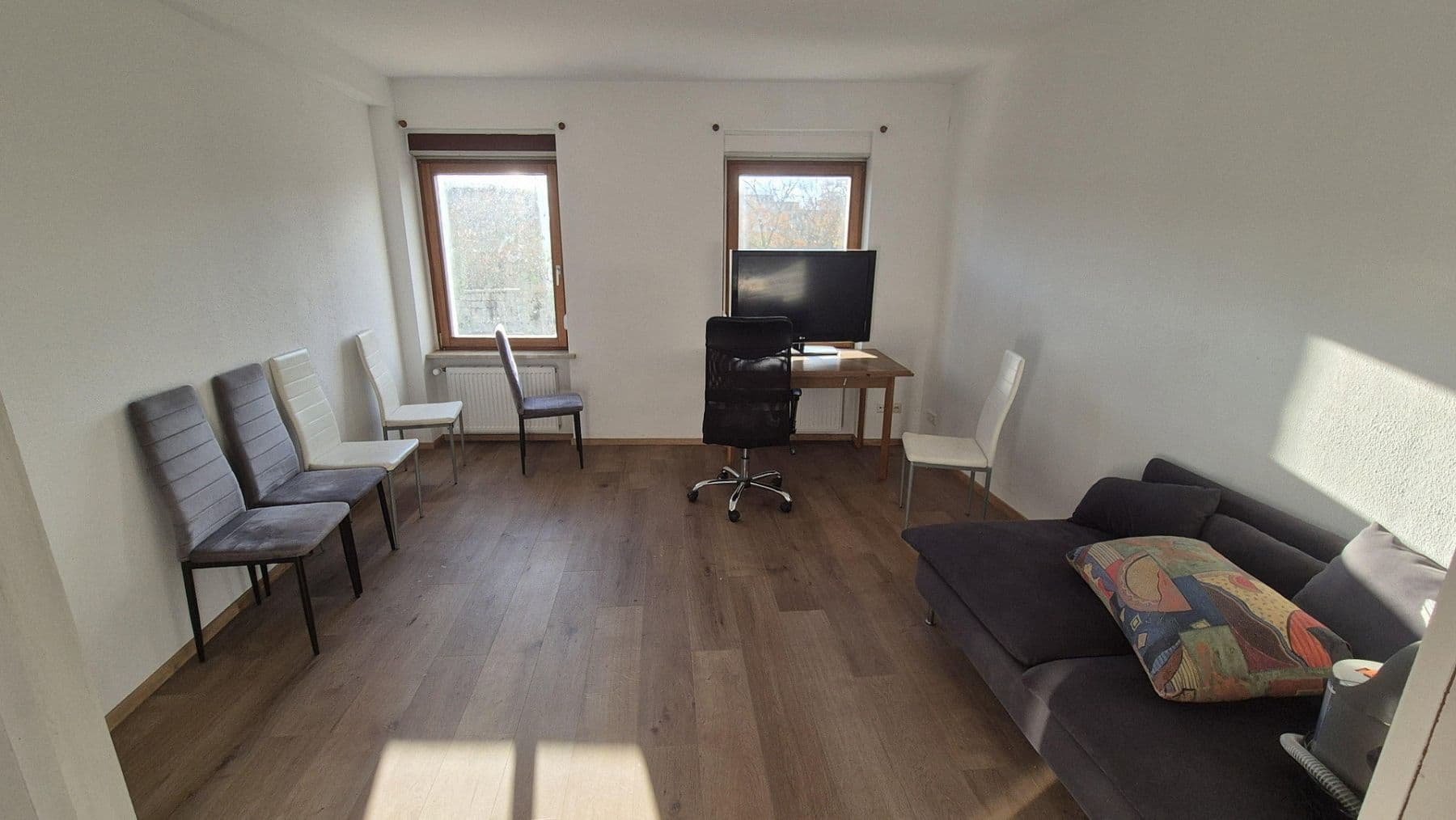 Predaj domu 155 m², pozemek 168 m², Gesellstr. 45, Pforzheim, Bádensko-Wurttembersko Predaj domu 155 m², pozemek 168 m², Gesellstr. 45, Pforzheim, Bádensko-Wurttembersko