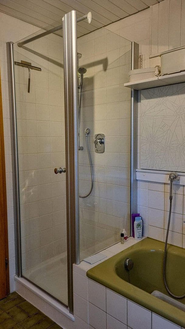 Predaj domu 215 m², pozemek 697 m², Böhmenkirch, Bádensko-Wurttembersko Predaj domu 215 m², pozemek 697 m², Böhmenkirch, Bádensko-Wurttembersko