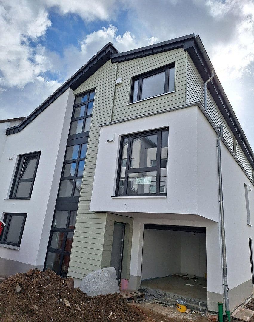 Prenájom bytu 2-izbový 73 m², Erkerstrasse 23, Köln Porz Ensen, Severné Porýnie - Westfálsko Prenájom bytu 2-izbový 73 m², Erkerstrasse 23, Köln Porz Ensen, Severné Porýnie - Westfálsko