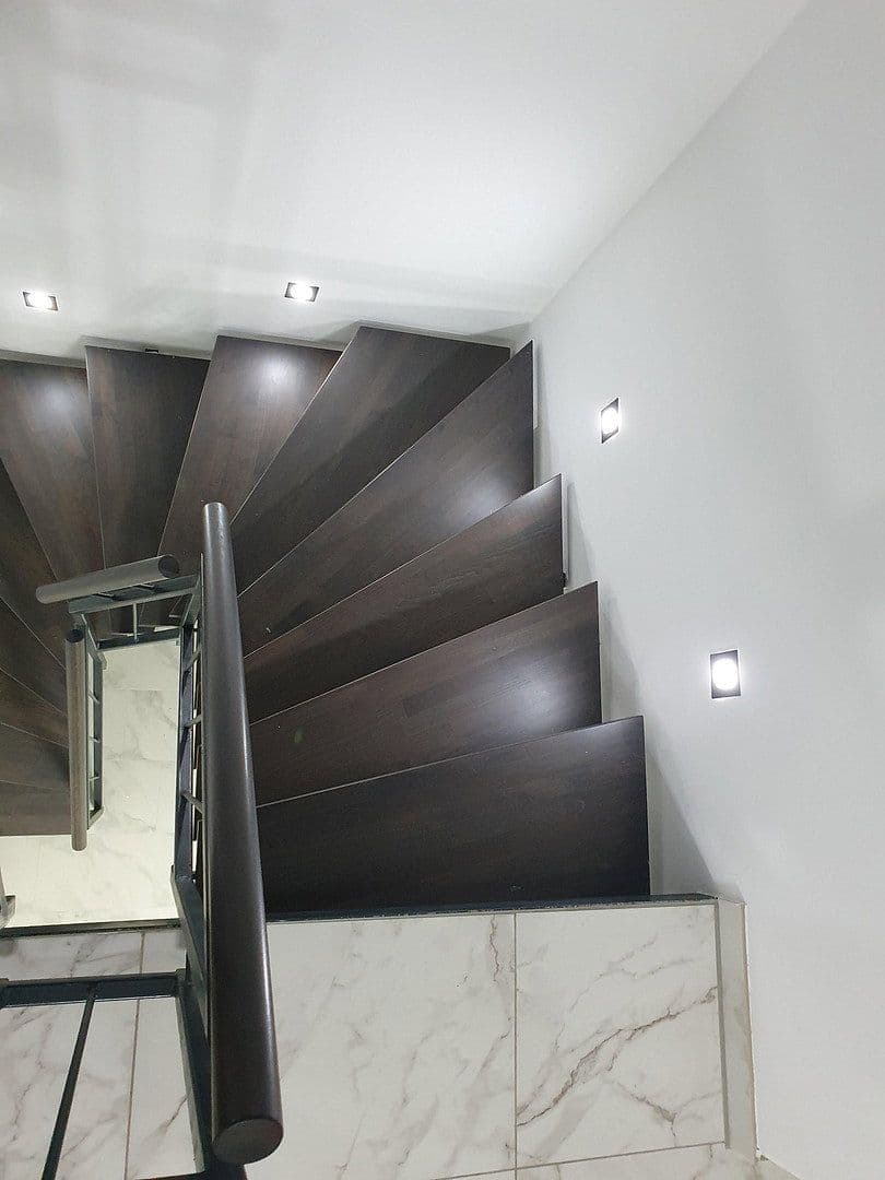 Prenájom domu 180 m², pozemek 180 m², Poppenreuther straße, Fürth, Bavorsko Prenájom domu 180 m², pozemek 180 m², Poppenreuther straße, Fürth, Bavorsko