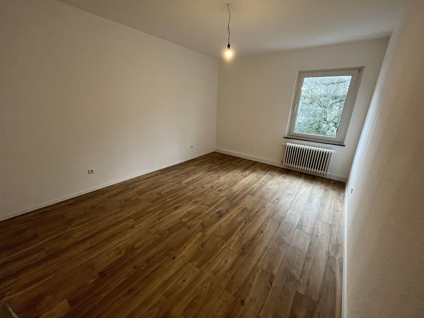 Prenájom bytu 3-izbový 100 m², Rheinische Straße 149, Dortmund, Severné Porýnie - Westfálsko Prenájom bytu 3-izbový 100 m², Rheinische Straße 149, Dortmund, Severné Porýnie - Westfálsko