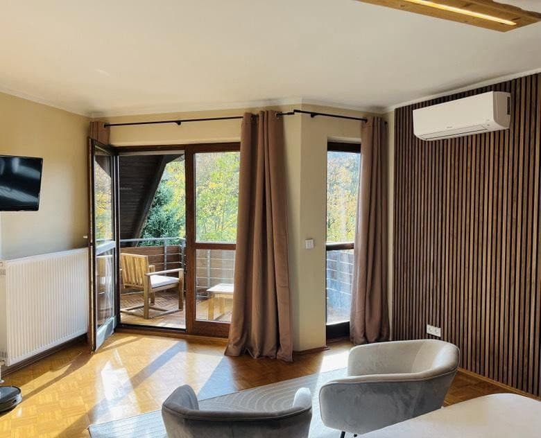 Predaj domu 168 m², pozemek 1.007 m², Langgöns, Hesensko Predaj domu 168 m², pozemek 1.007 m², Langgöns, Hesensko