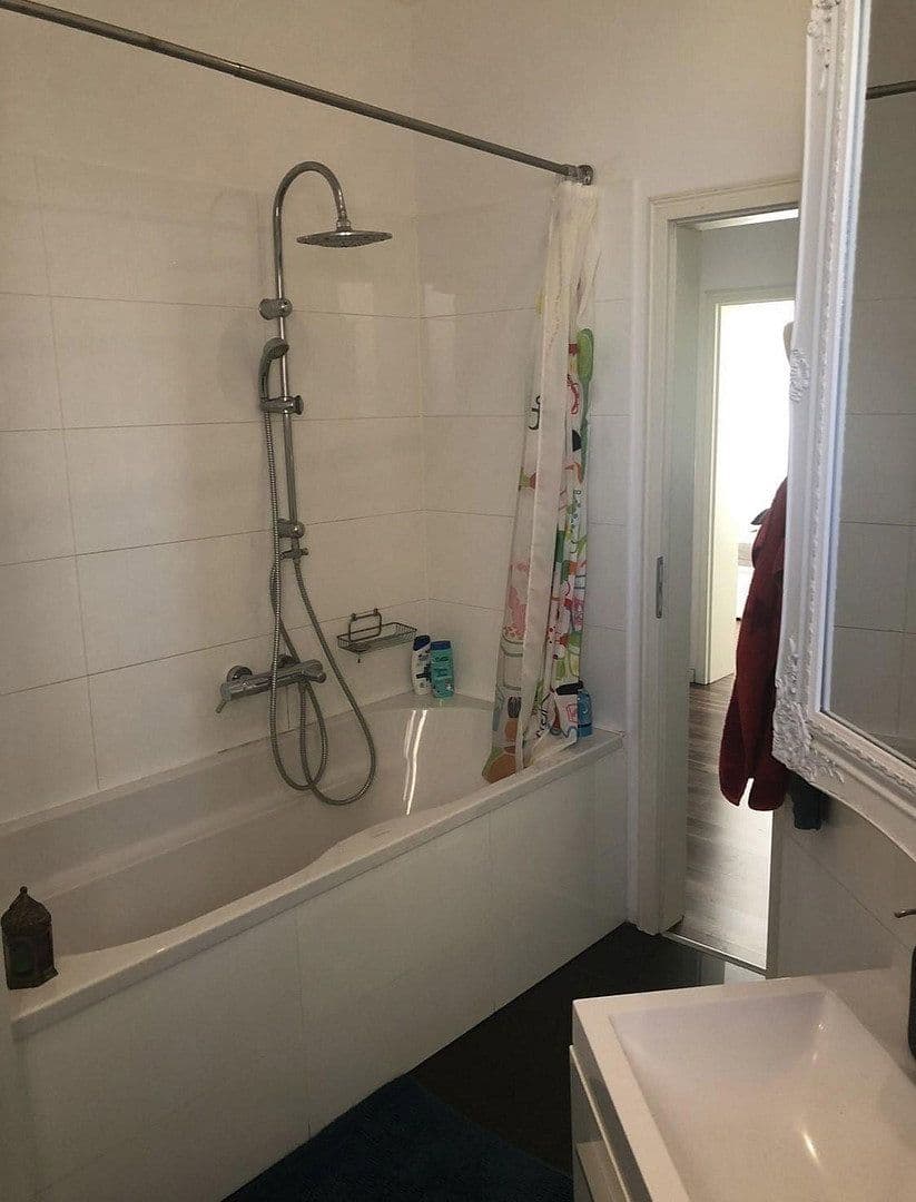 Prenájom bytu 2-izbový 70 m², Große Heimstraße 124, Dortmund, Severné Porýnie - Westfálsko Prenájom bytu 2-izbový 70 m², Große Heimstraße 124, Dortmund, Severné Porýnie - Westfálsko