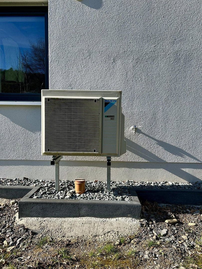 Predaj domu 120 m², pozemek 860 m², Gornau, Sasko Predaj domu 120 m², pozemek 860 m², Gornau, Sasko