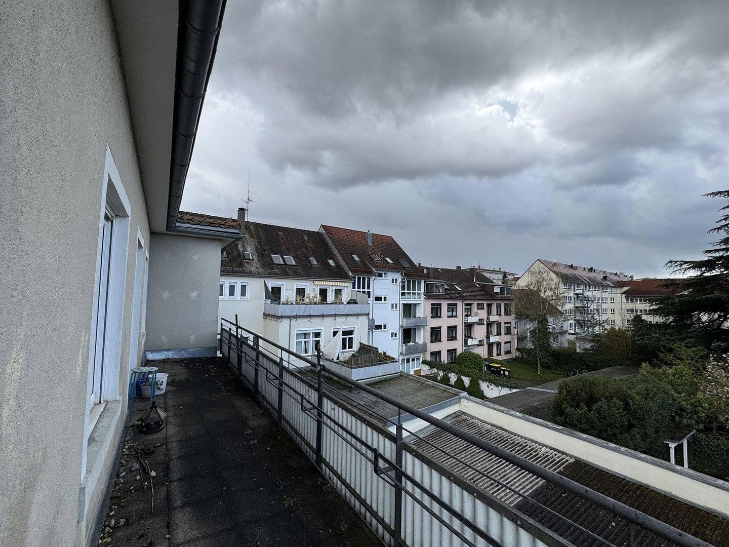 Prenájom bytu 4-izbový 119 m², Stephanienstr. 42 - 44, Karlsruhe, Bádensko-Wurttembersko Prenájom bytu 4-izbový 119 m², Stephanienstr. 42 - 44, Karlsruhe, Bádensko-Wurttembersko