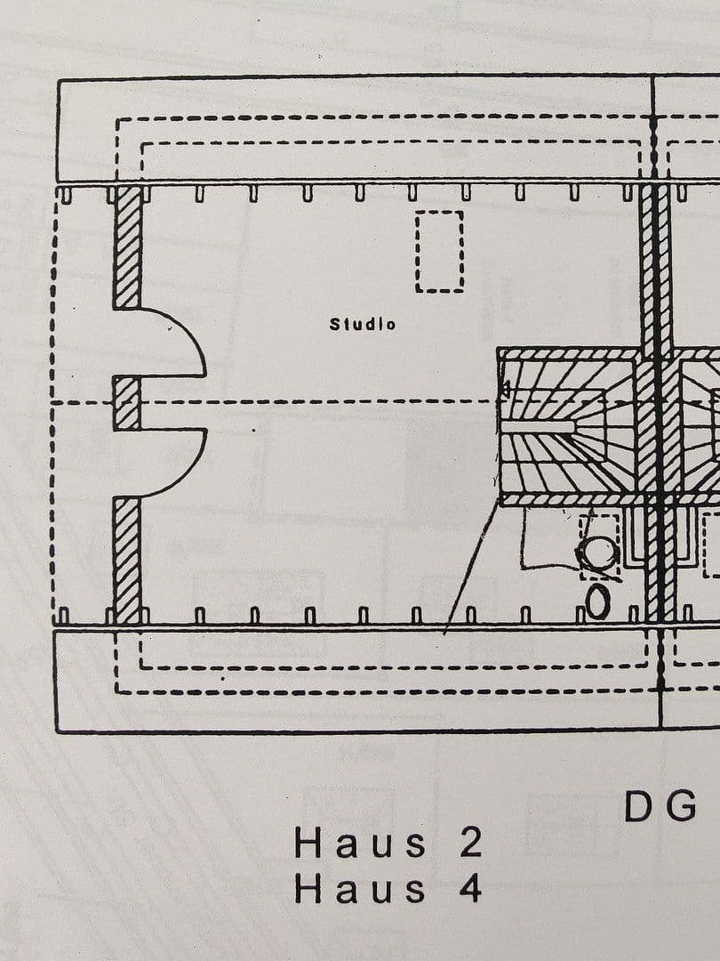 Predaj domu 153 m², pozemek 456 m², München, Bavorsko Predaj domu 153 m², pozemek 456 m², München, Bavorsko