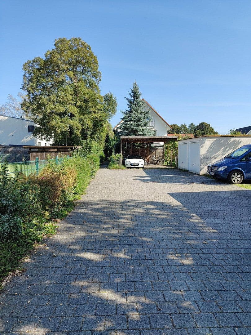 Predaj domu 153 m², pozemek 456 m², München, Bavorsko Predaj domu 153 m², pozemek 456 m², München, Bavorsko