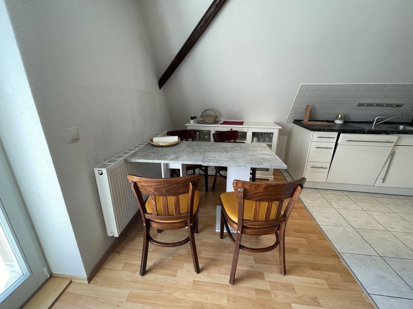 Prenájom bytu 2-izbový 57 m², Am Zehnt 9, Sinsheim, Bádensko-Wurttembersko Prenájom bytu 2-izbový 57 m², Am Zehnt 9, Sinsheim, Bádensko-Wurttembersko