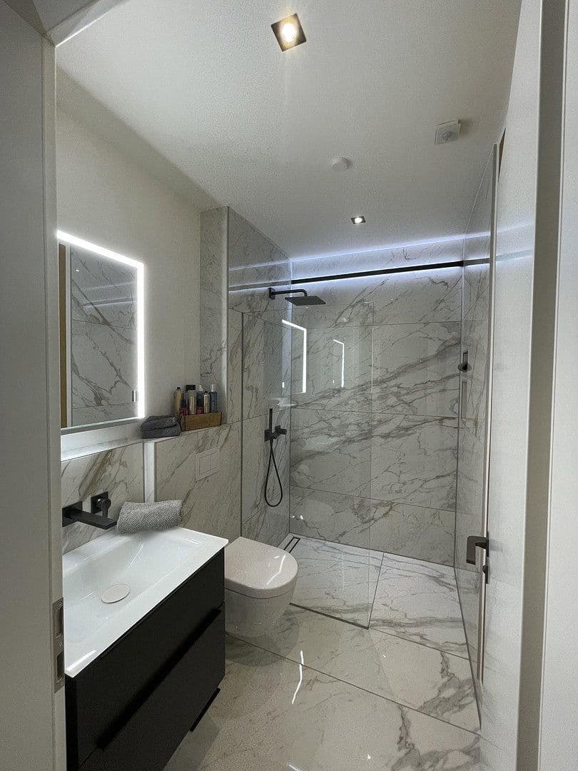 Predaj bytu 4-izbový 128 m², Kamillenweg 8, Wolfsburg, Dolné Sasko Predaj bytu 4-izbový 128 m², Kamillenweg 8, Wolfsburg, Dolné Sasko