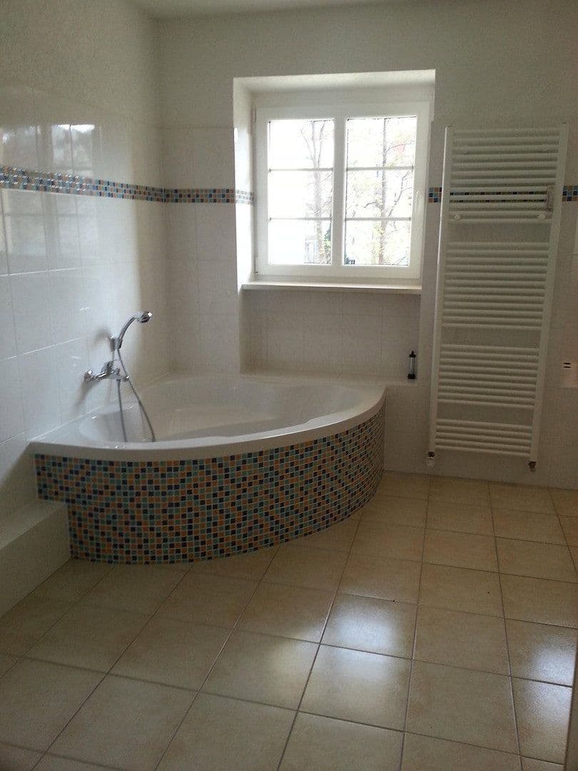 Prenájom bytu 4-izbový 96 m², Westring 31, Magdeburg, Sasko-Anhaltsko Prenájom bytu 4-izbový 96 m², Westring 31, Magdeburg, Sasko-Anhaltsko