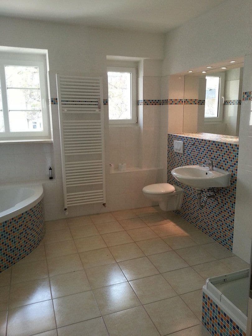 Prenájom bytu 4-izbový 96 m², Westring 31, Magdeburg, Sasko-Anhaltsko Prenájom bytu 4-izbový 96 m², Westring 31, Magdeburg, Sasko-Anhaltsko