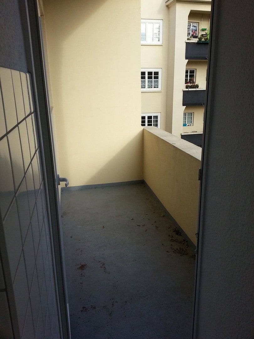 Prenájom bytu 4-izbový 96 m², Westring 31, Magdeburg, Sasko-Anhaltsko Prenájom bytu 4-izbový 96 m², Westring 31, Magdeburg, Sasko-Anhaltsko