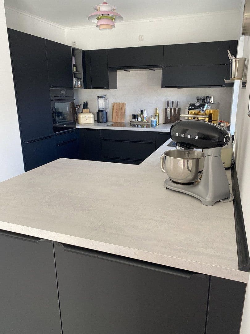 Prenájom bytu 5-izbový 135 m², Kiekenbrink 37, Porta Westfalica, Severné Porýnie - Westfálsko Prenájom bytu 5-izbový 135 m², Kiekenbrink 37, Porta Westfalica, Severné Porýnie - Westfálsko