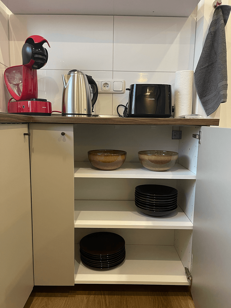 Prenájom bytu 5-izbový 120 m², Hamburg, Hamburg Prenájom bytu 5-izbový 120 m², Hamburg, Hamburg