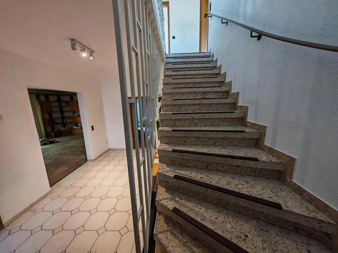 Predaj domu 250 m², pozemek 885 m², Twistringen, Dolné Sasko Predaj domu 250 m², pozemek 885 m², Twistringen, Dolné Sasko