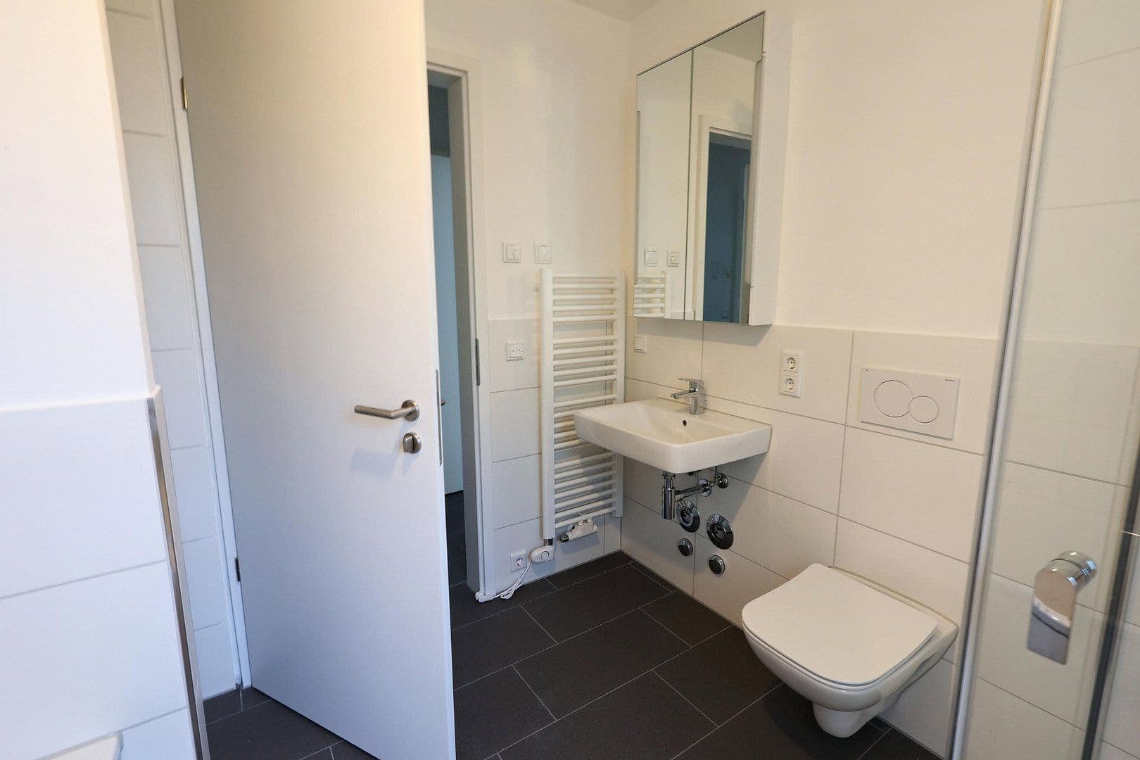 Prenájom bytu 2-izbový 68 m², Goerdelerstraße 33, Offenbach, Hesensko Prenájom bytu 2-izbový 68 m², Goerdelerstraße 33, Offenbach, Hesensko