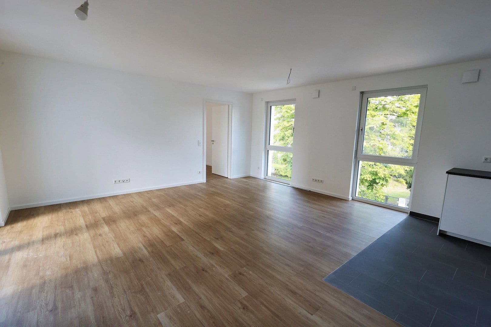 Prenájom bytu 2-izbový 68 m², Goerdelerstraße 33, Offenbach, Hesensko Prenájom bytu 2-izbový 68 m², Goerdelerstraße 33, Offenbach, Hesensko