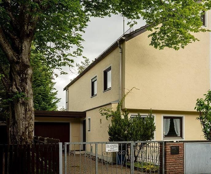 Predaj domu 152 m², pozemek 408 m², Jagdhornstraße, München, Bavorsko Predaj domu 152 m², pozemek 408 m², Jagdhornstraße, München, Bavorsko