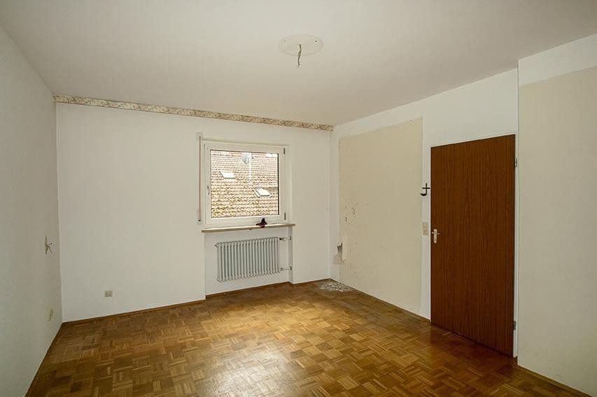 Predaj domu 152 m², pozemek 408 m², Jagdhornstraße, München, Bavorsko Predaj domu 152 m², pozemek 408 m², Jagdhornstraße, München, Bavorsko