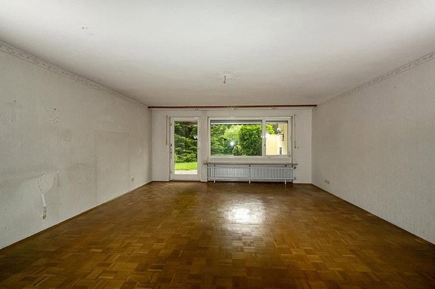 Predaj domu 152 m², pozemek 408 m², Jagdhornstraße, München, Bavorsko Predaj domu 152 m², pozemek 408 m², Jagdhornstraße, München, Bavorsko