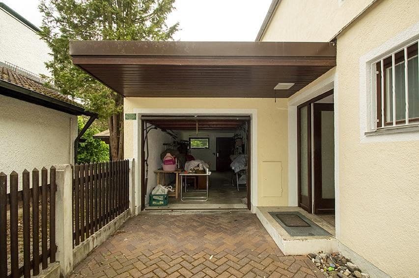 Predaj domu 152 m², pozemek 408 m², Jagdhornstraße, München, Bavorsko Predaj domu 152 m², pozemek 408 m², Jagdhornstraße, München, Bavorsko