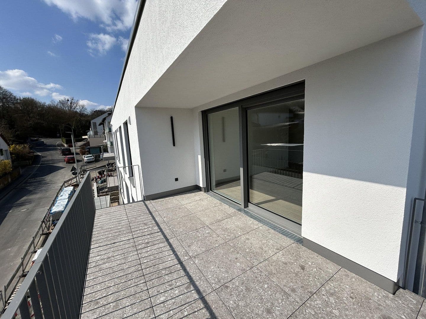 Prenájom bytu 3-izbový 108 m², Scheckertstrasse 2, Zell am Main, Bavorsko Prenájom bytu 3-izbový 108 m², Scheckertstrasse 2, Zell am Main, Bavorsko