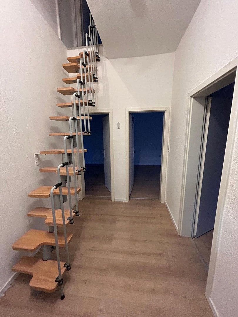 Prenájom domu 170 m², pozemek 225 m², Wielandstrasse 4a, Worms, Porýnie-Falcko Prenájom domu 170 m², pozemek 225 m², Wielandstrasse 4a, Worms, Porýnie-Falcko