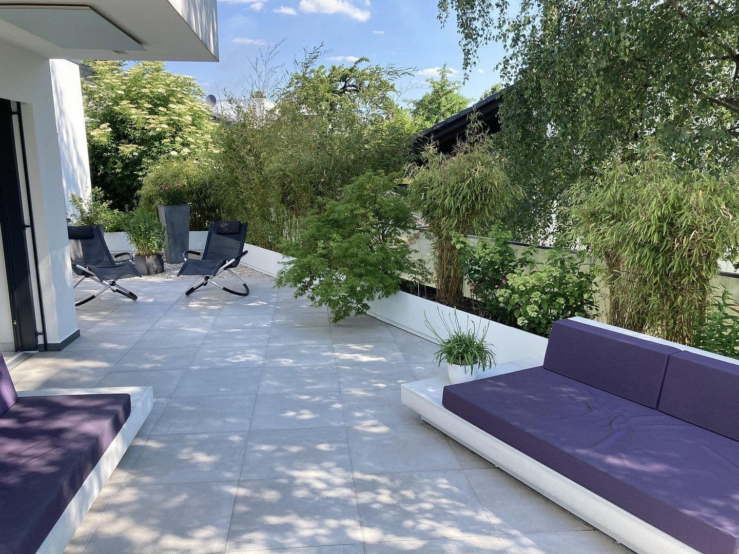 Predaj domu 300 m², pozemek 700 m², Kelkheim (Taunus), Hesensko Predaj domu 300 m², pozemek 700 m², Kelkheim (Taunus), Hesensko