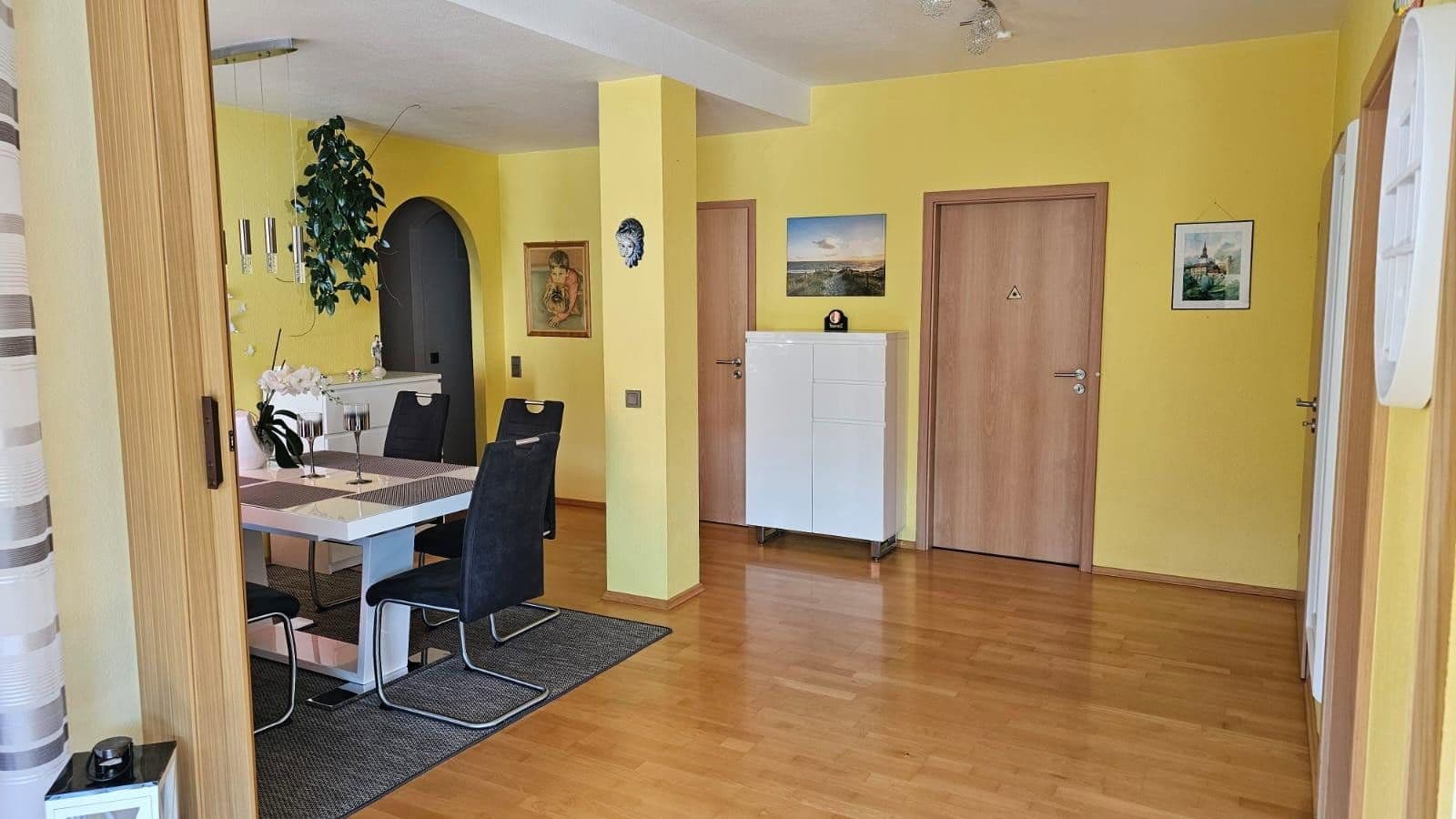 Predaj bytu 4-izbový 133 m², Baden-Baden Haueneberstein, Bádensko-Wurttembersko Predaj bytu 4-izbový 133 m², Baden-Baden Haueneberstein, Bádensko-Wurttembersko