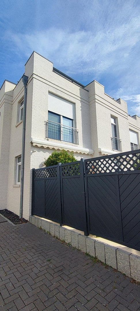 Predaj domu 340 m², pozemek 1.040 m², Schönberg (Holstein), Šlezvicko-Holštajnsko Predaj domu 340 m², pozemek 1.040 m², Schönberg (Holstein), Šlezvicko-Holštajnsko