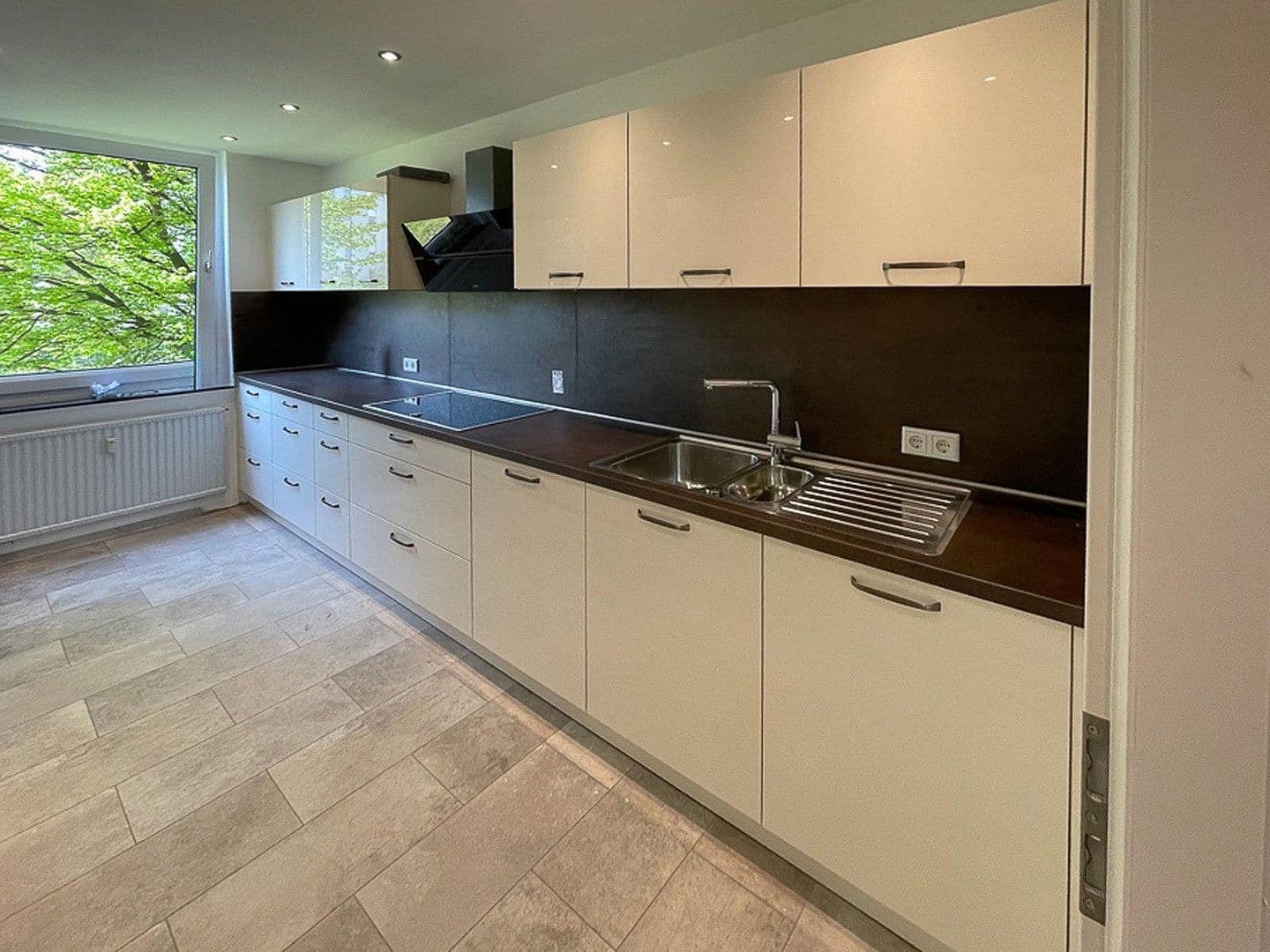 Predaj bytu 2-izbový 64 m², Friedrichstraße 55, Köln, Severné Porýnie - Westfálsko Predaj bytu 2-izbový 64 m², Friedrichstraße 55, Köln, Severné Porýnie - Westfálsko