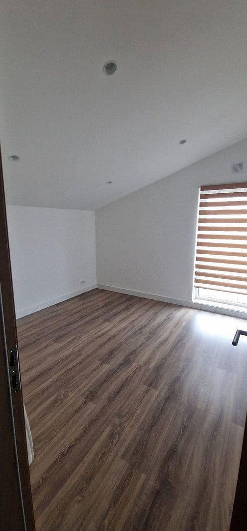 Predaj domu 150 m², pozemek 420 m², steinbergskamp 1A und 1B, Basdahl, Dolné Sasko Predaj domu 150 m², pozemek 420 m², steinbergskamp 1A und 1B, Basdahl, Dolné Sasko