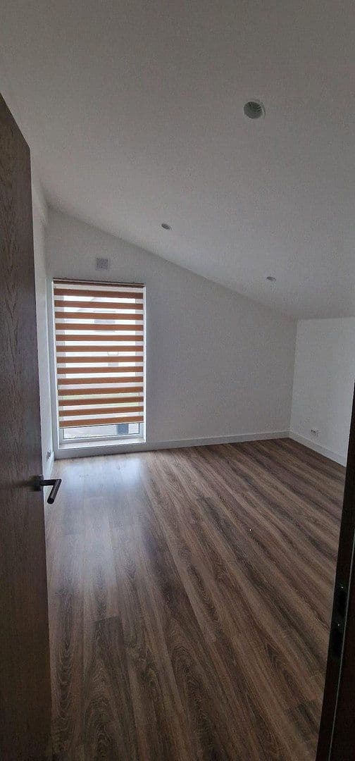 Predaj domu 150 m², pozemek 420 m², steinbergskamp 1A und 1B, Basdahl, Dolné Sasko Predaj domu 150 m², pozemek 420 m², steinbergskamp 1A und 1B, Basdahl, Dolné Sasko