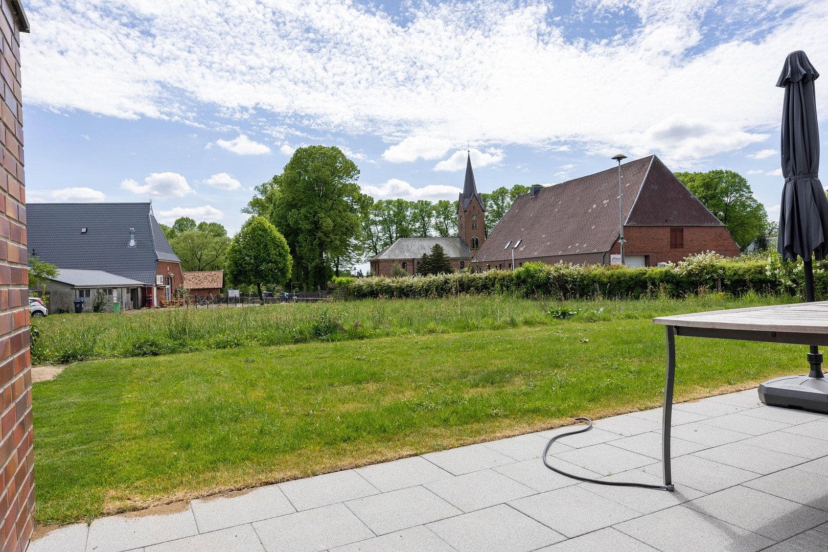 Predaj domu 125 m², pozemek 370 m², Hohenhorn, Šlezvicko-Holštajnsko Predaj domu 125 m², pozemek 370 m², Hohenhorn, Šlezvicko-Holštajnsko