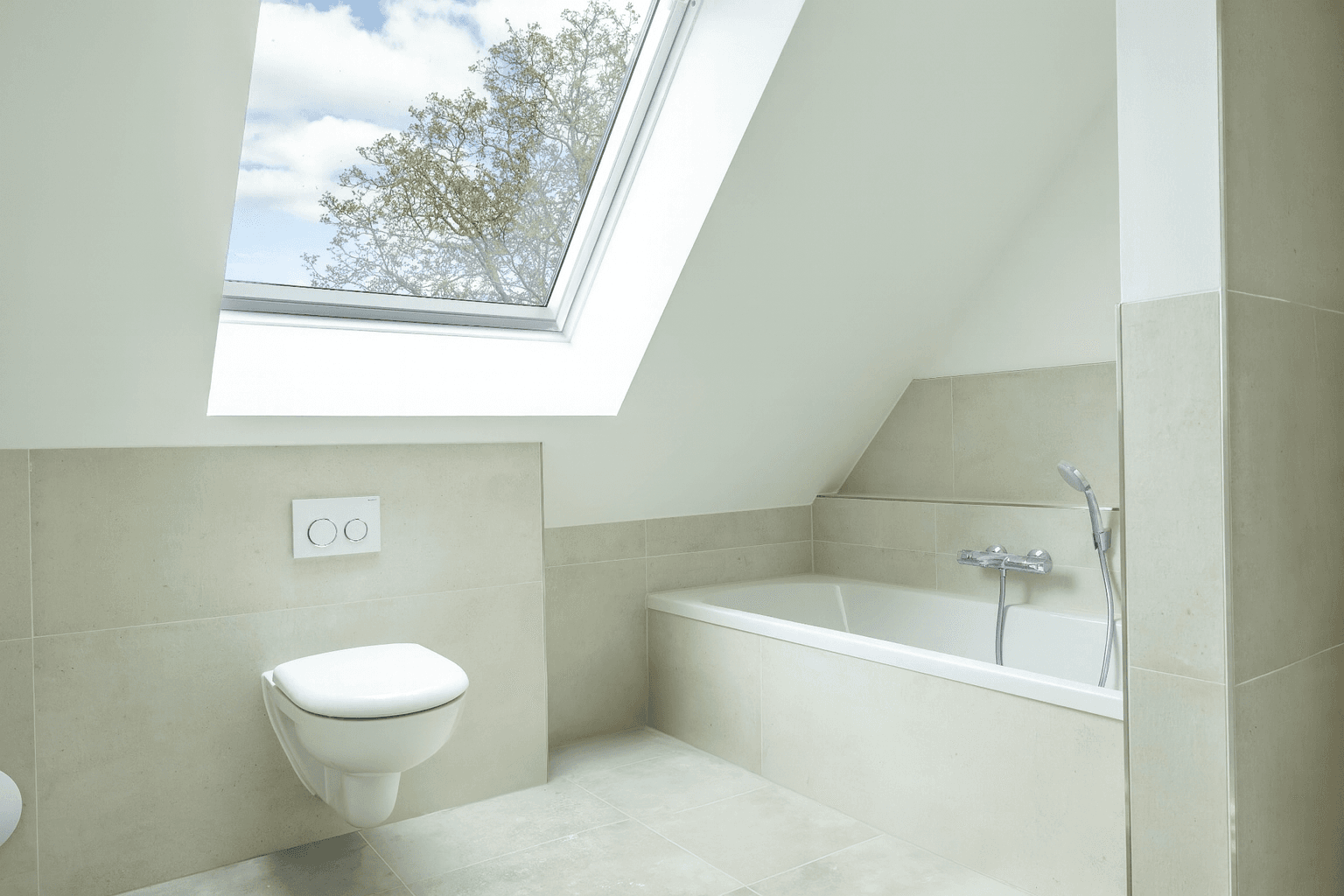 Predaj domu 125 m², pozemek 370 m², Hohenhorn, Šlezvicko-Holštajnsko Predaj domu 125 m², pozemek 370 m², Hohenhorn, Šlezvicko-Holštajnsko