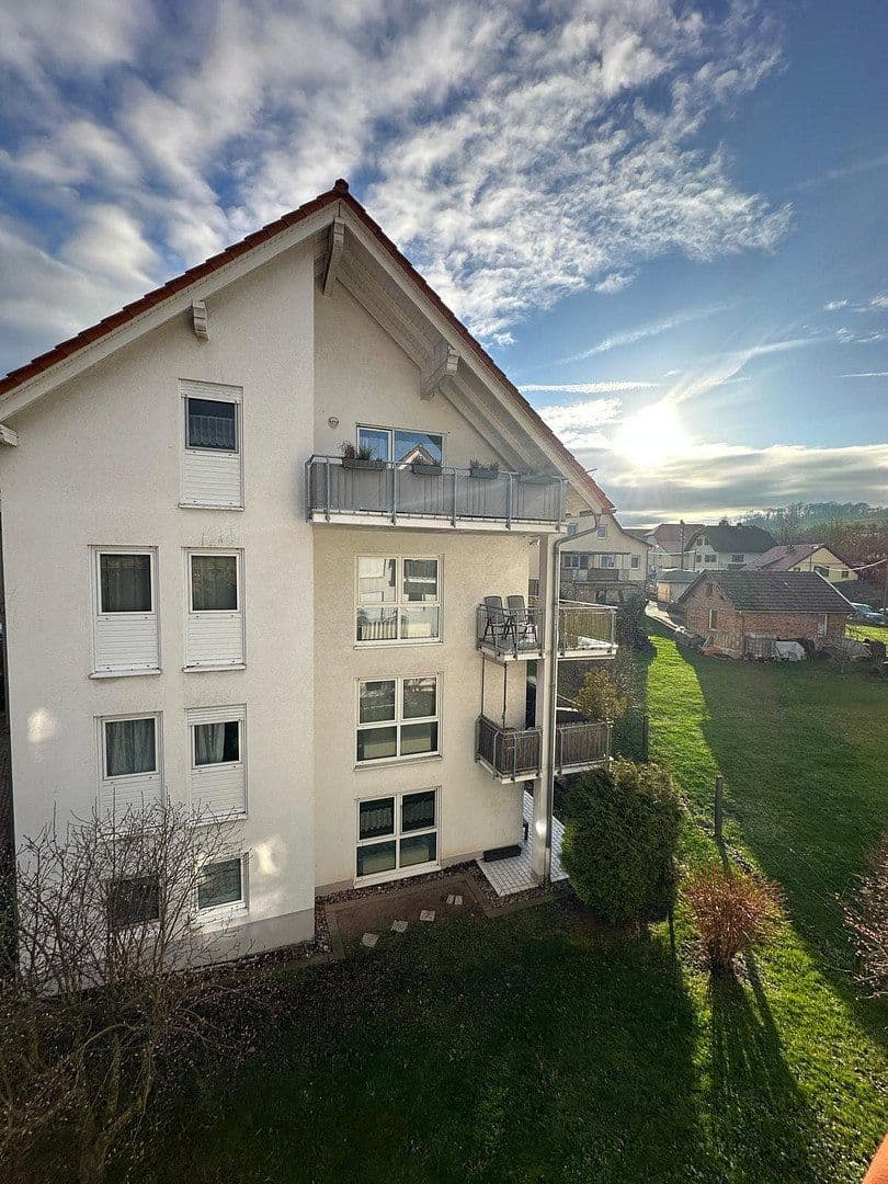 Prenájom bytu 2-izbový 53 m², Feldstr. 1c, Gerstungen, Durínsko Prenájom bytu 2-izbový 53 m², Feldstr. 1c, Gerstungen, Durínsko