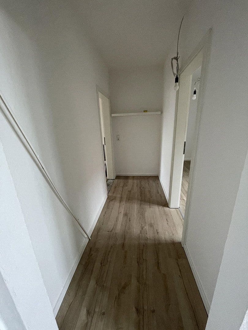 Prenájom bytu 2-izbový 70 m², Landstraße 47, Barsinghausen, Dolné Sasko Prenájom bytu 2-izbový 70 m², Landstraße 47, Barsinghausen, Dolné Sasko