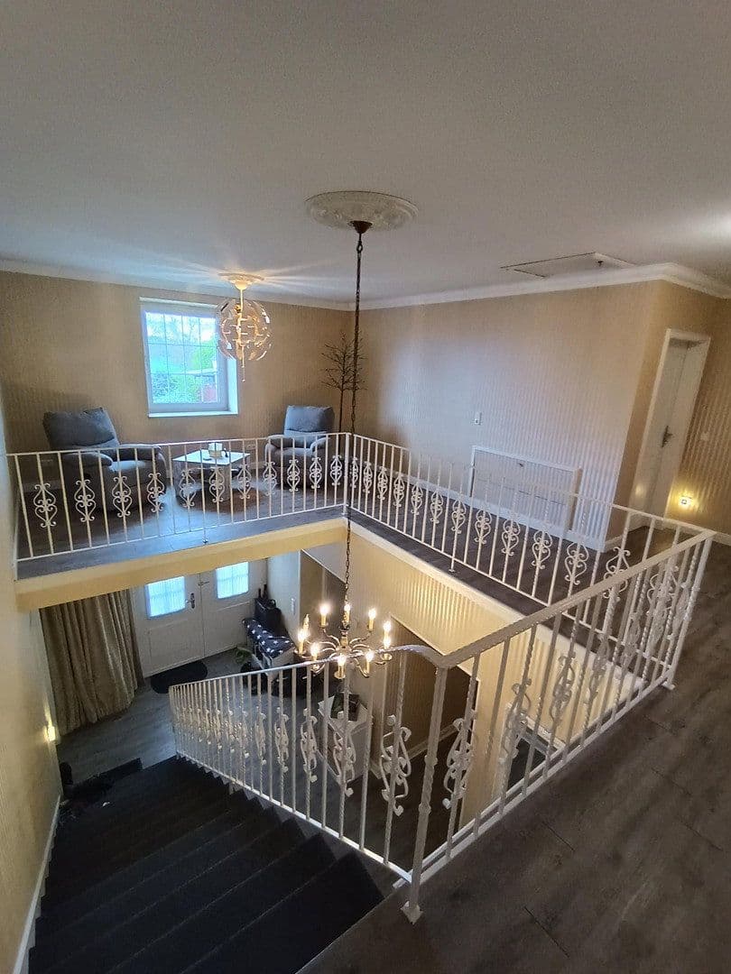 Predaj domu 356 m², pozemek 1.039 m², Swisttal, Severné Porýnie - Westfálsko Predaj domu 356 m², pozemek 1.039 m², Swisttal, Severné Porýnie - Westfálsko