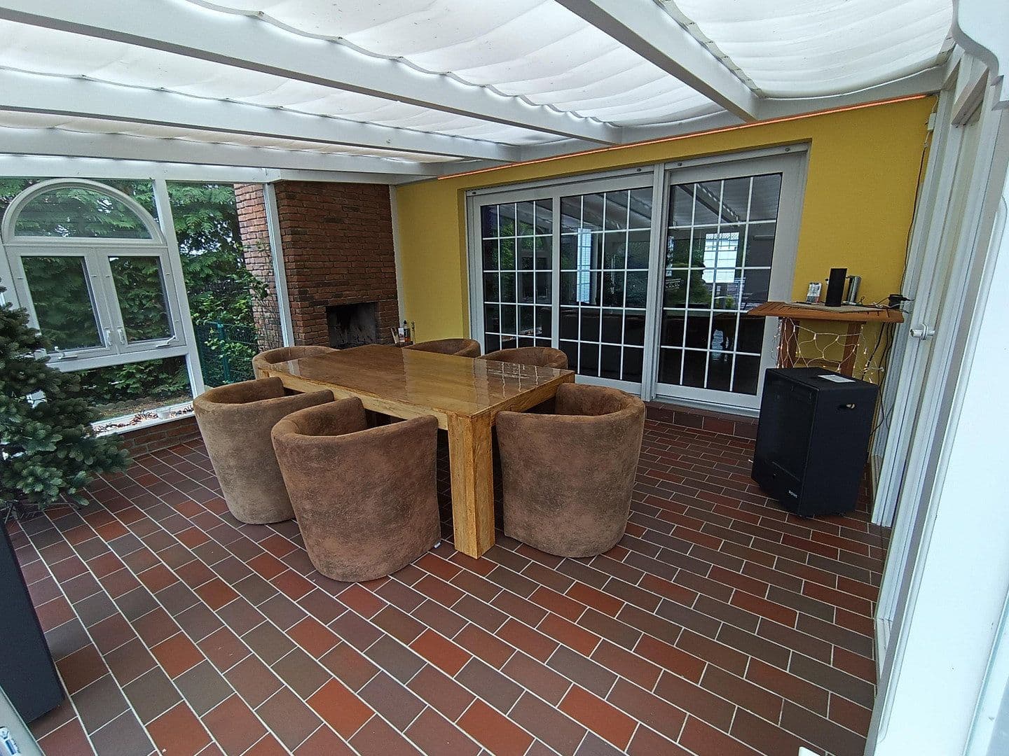 Predaj domu 356 m², pozemek 1.039 m², Swisttal, Severné Porýnie - Westfálsko Predaj domu 356 m², pozemek 1.039 m², Swisttal, Severné Porýnie - Westfálsko