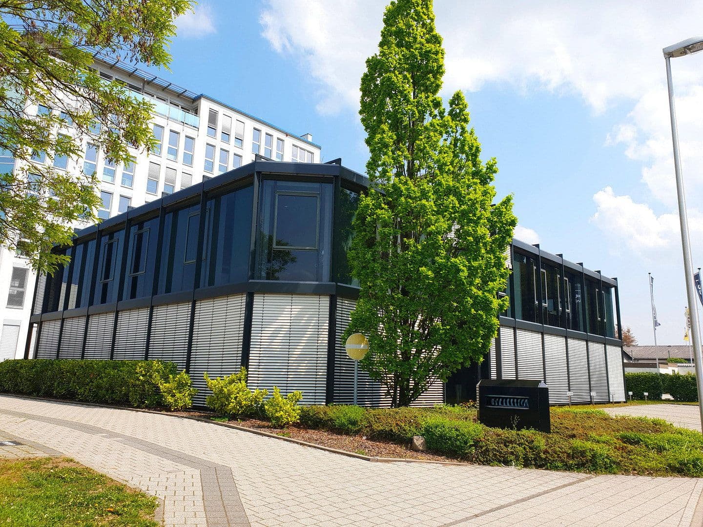 Prenájom kancelárie 840 m², Siemensstr. 26, Alzenau, Bavorsko Prenájom kancelárie 840 m², Siemensstr. 26, Alzenau, Bavorsko