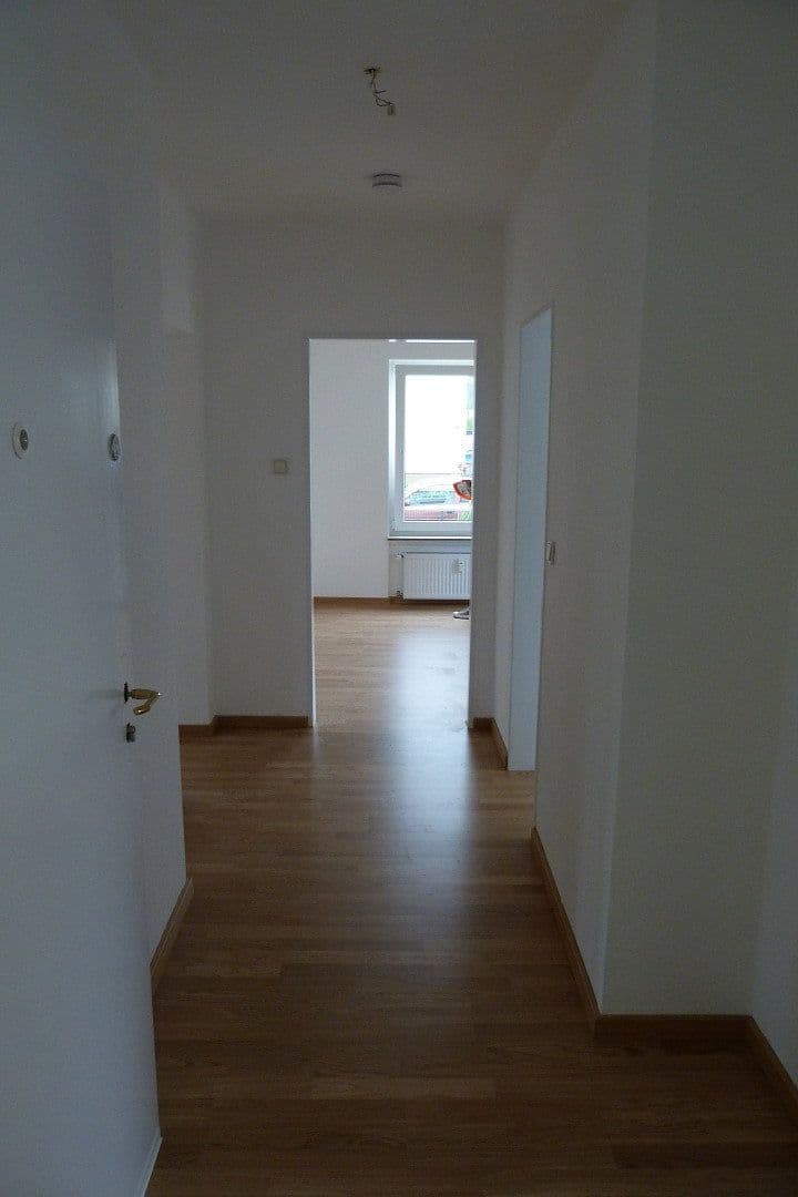 Predaj domu 283 m², pozemek 460 m², Münzenburgstraße 8, Oberursel (Taunus), Hesensko Predaj domu 283 m², pozemek 460 m², Münzenburgstraße 8, Oberursel (Taunus), Hesensko