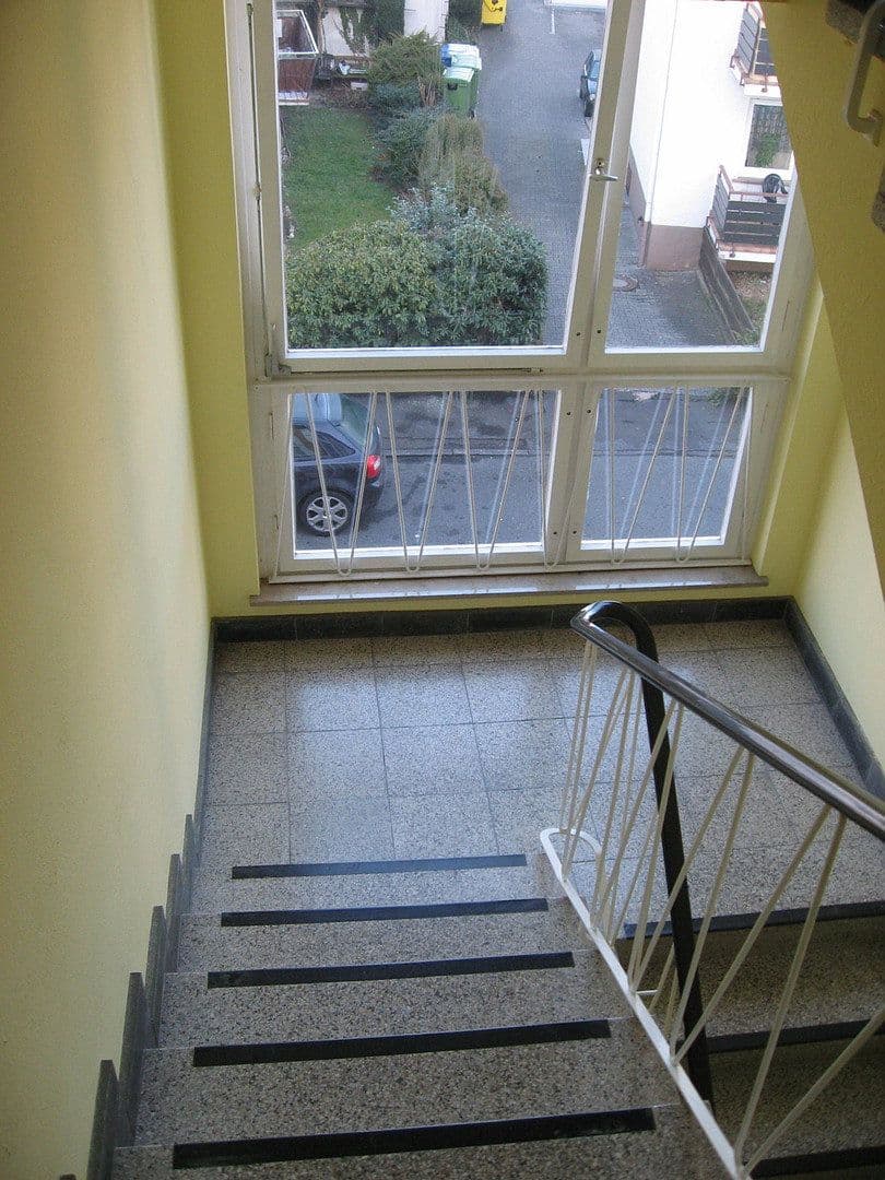 Predaj domu 283 m², pozemek 460 m², Münzenburgstraße 8, Oberursel (Taunus), Hesensko Predaj domu 283 m², pozemek 460 m², Münzenburgstraße 8, Oberursel (Taunus), Hesensko