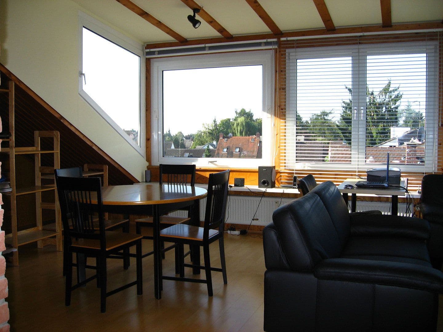 Predaj domu 283 m², pozemek 460 m², Münzenburgstraße 8, Oberursel (Taunus), Hesensko Predaj domu 283 m², pozemek 460 m², Münzenburgstraße 8, Oberursel (Taunus), Hesensko