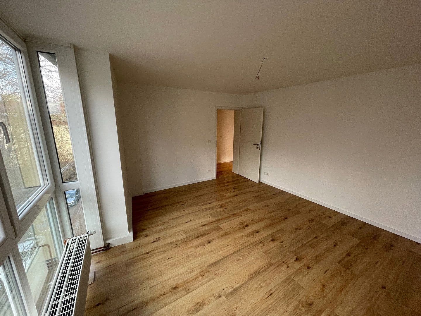 Prenájom bytu 3-izbový 90 m², St. Franziskus-Str. 9, Kaiserslautern, Porýnie-Falcko Prenájom bytu 3-izbový 90 m², St. Franziskus-Str. 9, Kaiserslautern, Porýnie-Falcko