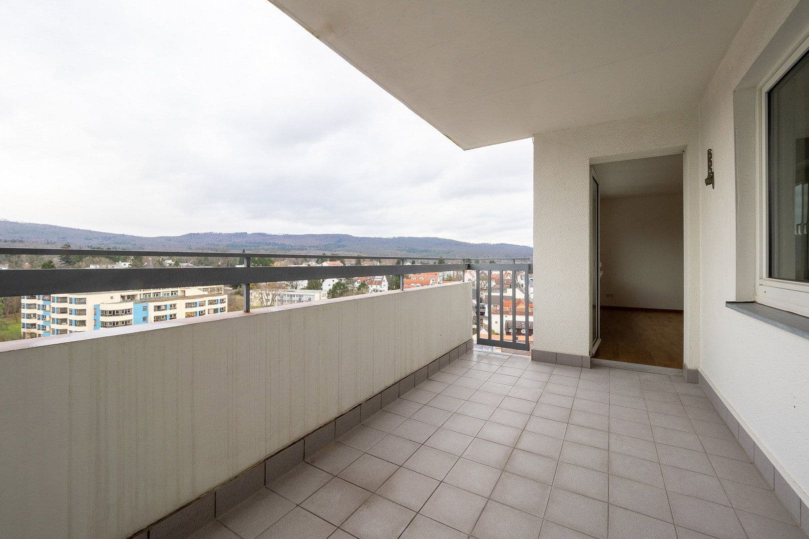 Prenájom bytu 4-izbový 106 m², Landwehrweg 1, Bad Homburg vor der Höhe, Hesensko Prenájom bytu 4-izbový 106 m², Landwehrweg 1, Bad Homburg vor der Höhe, Hesensko