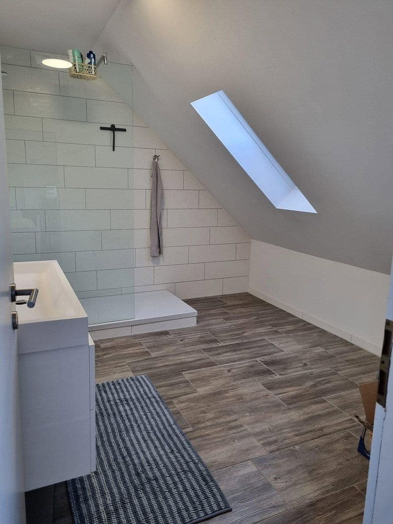 Prenájom bytu 2-izbový 50 m², Frankenstr. 29, Andernach, Porýnie-Falcko Prenájom bytu 2-izbový 50 m², Frankenstr. 29, Andernach, Porýnie-Falcko