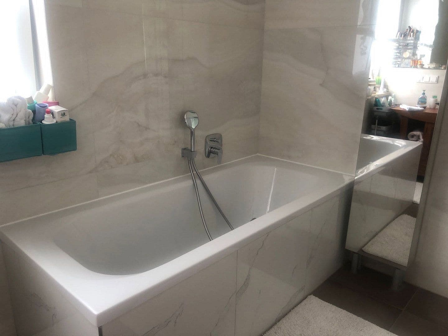 Prenájom bytu 3-izbový 105 m², Berlin, Berlín Prenájom bytu 3-izbový 105 m², Berlin, Berlín