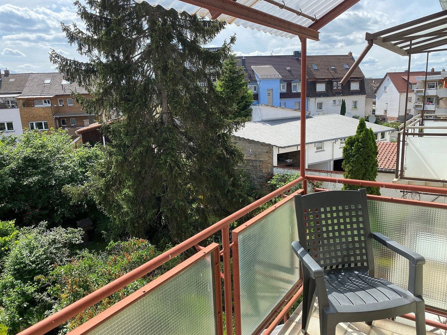 Prenájom bytu 2-izbový 60 m², Mannheim, Bádensko-Wurttembersko Prenájom bytu 2-izbový 60 m², Mannheim, Bádensko-Wurttembersko