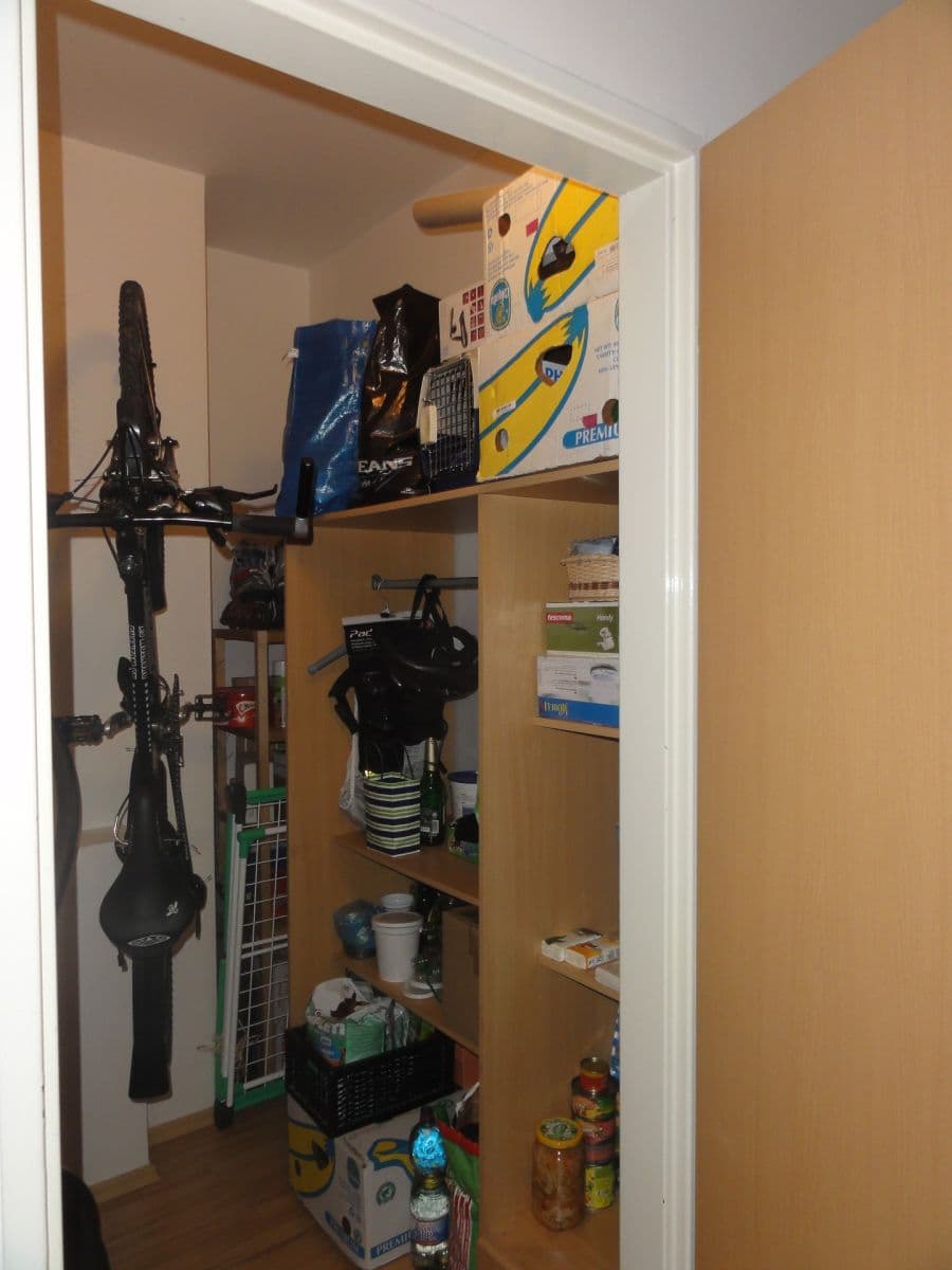 Prenájom bytu 2-izbový 46 m², Pod Harfou, Praha, Praha Prenájom bytu 2-izbový 46 m², Pod Harfou, Praha, Praha